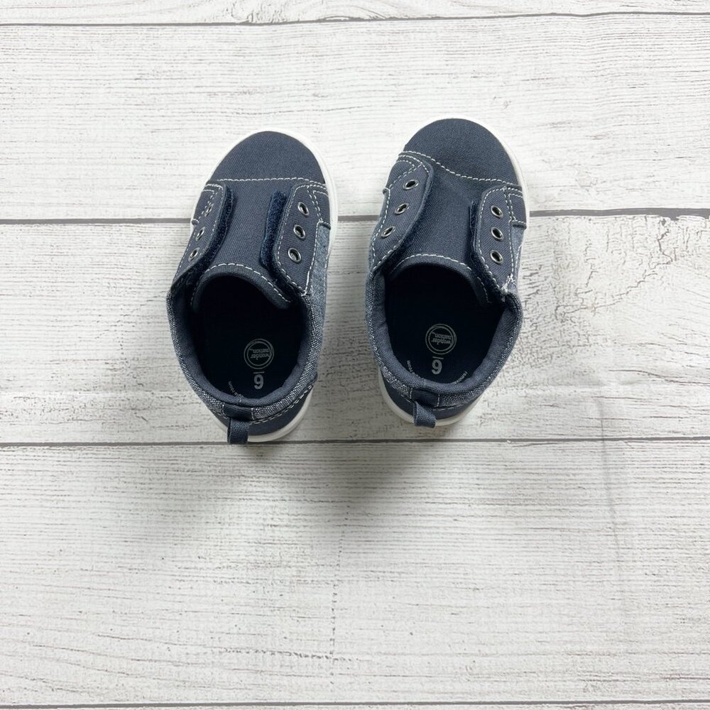 Wonder Nation Slip On Sneakers - Picture 5 of 6